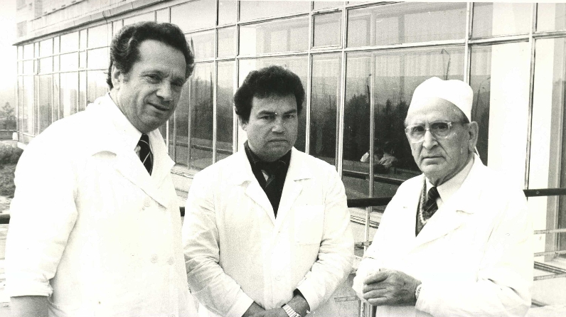 Профессор м з сигал. Профессор м з сигал. Профессор м з сигал. Профессор м з сигал. Профессор м з сигал.