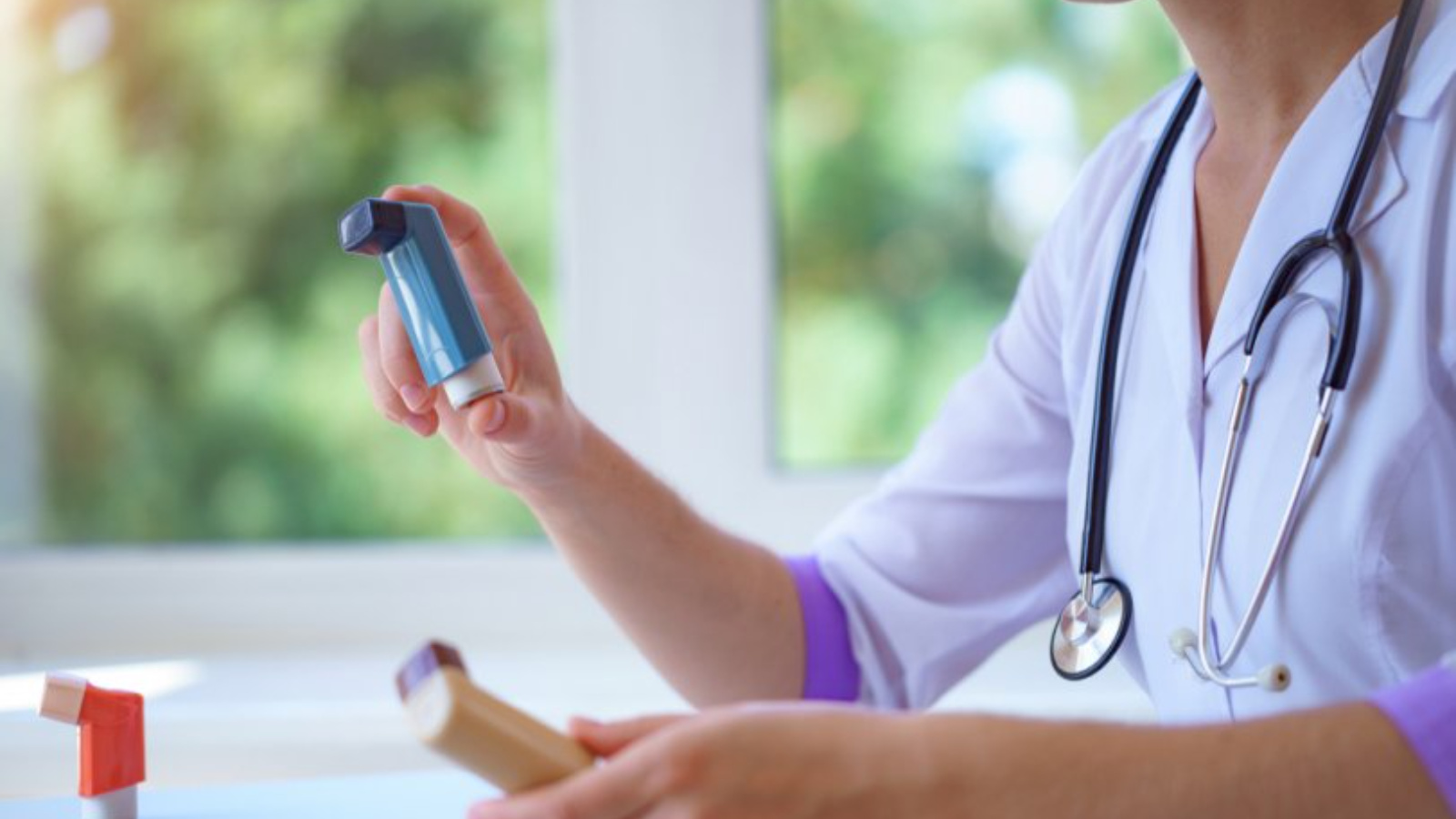 Пульмонолог. Ингаляторы при бронхиальной астме названия. Астма доктор. Астма доктор. Астма доктор.